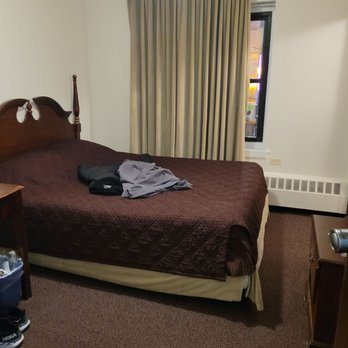 Chinatown Hotel Chicago Illinois — Guest room