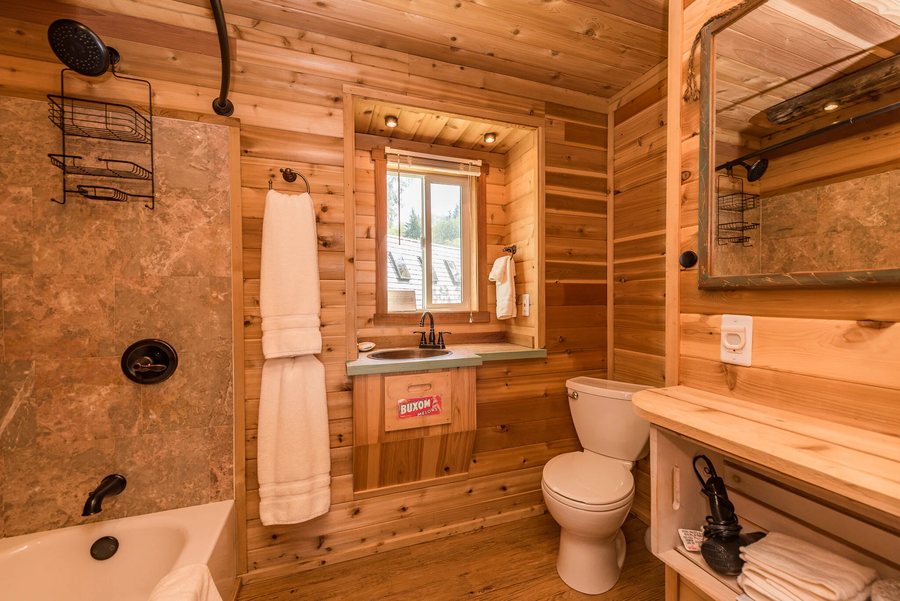 Chito Beach Resort — Bathroom