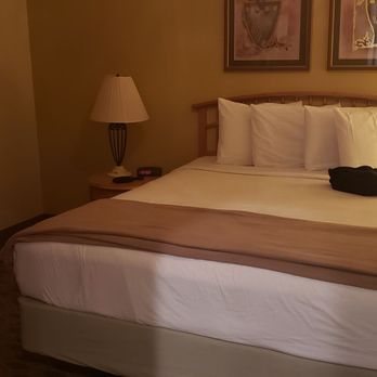 Cimarron Golf Resort — Guest room