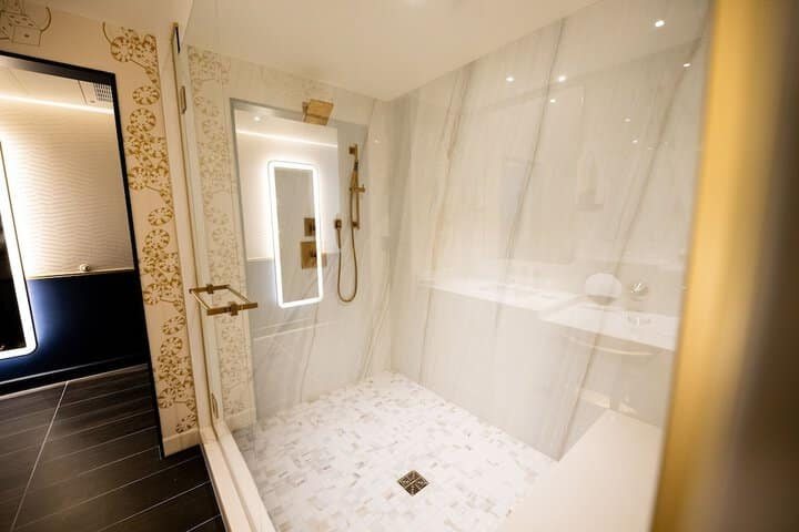 Circa Resort Casino Las Vegas Nevada — Bathroom