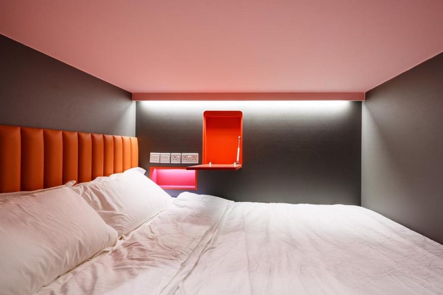 Circular House Capsule Hotel — Guest room