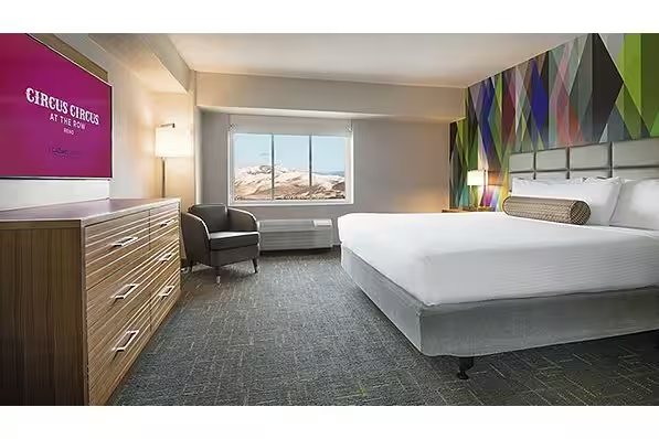Circus Circus Reno — Guest room