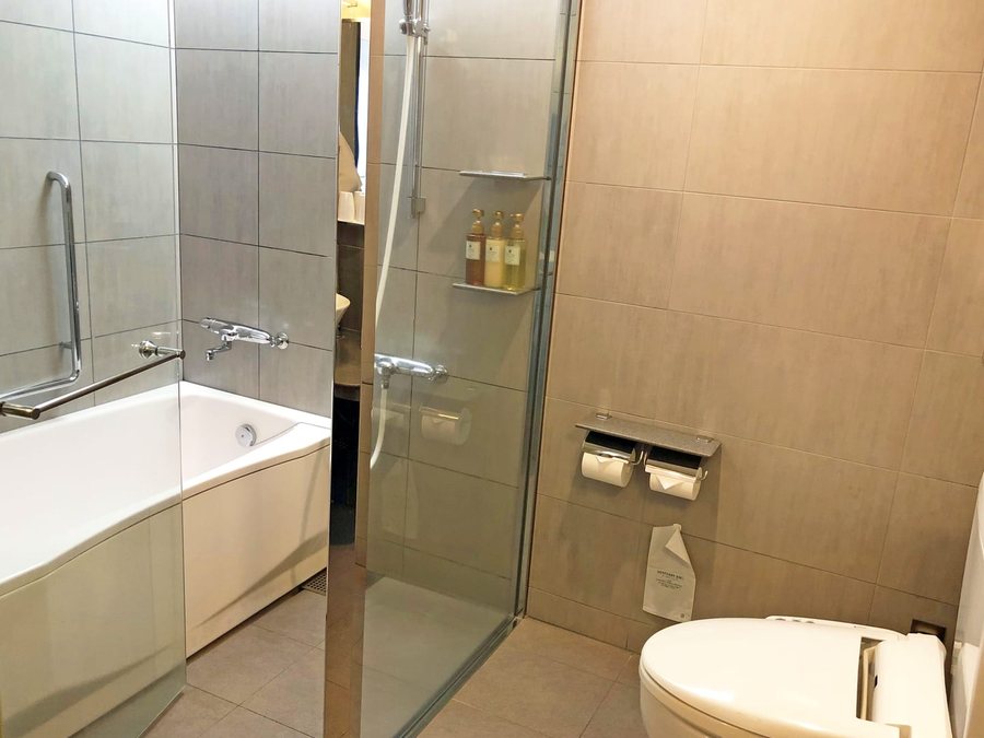 Citadines Shinjuku Tokyo — Bathroom