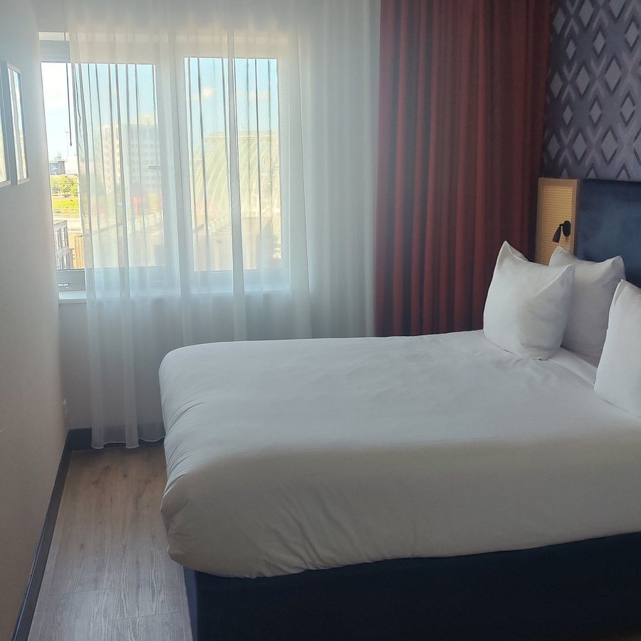 Citadines Sloterdijk Station Amsterdam — Guest room