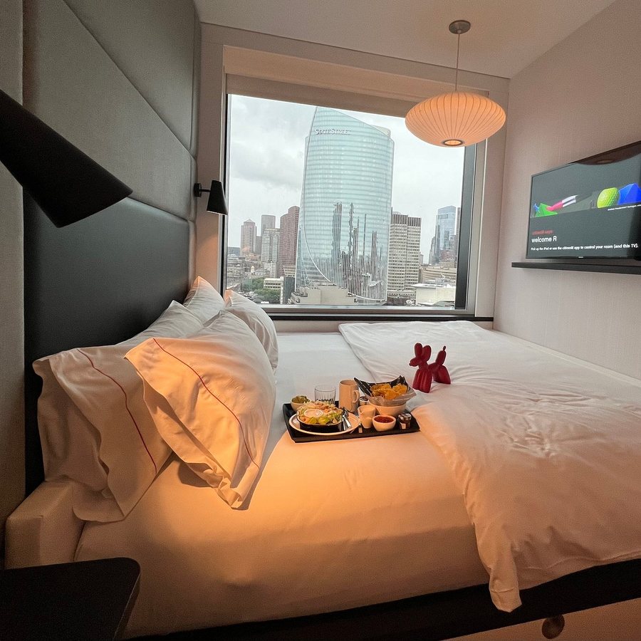 CitizenM Boston North Station — Guest room
