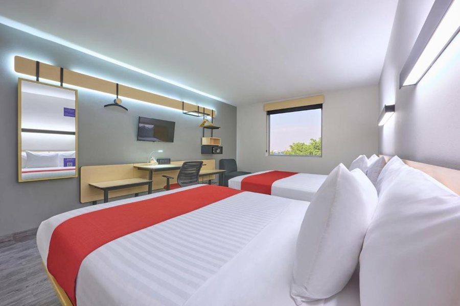 City Express By Marriott Ciudad De Mexico Aeropuerto — Guest room