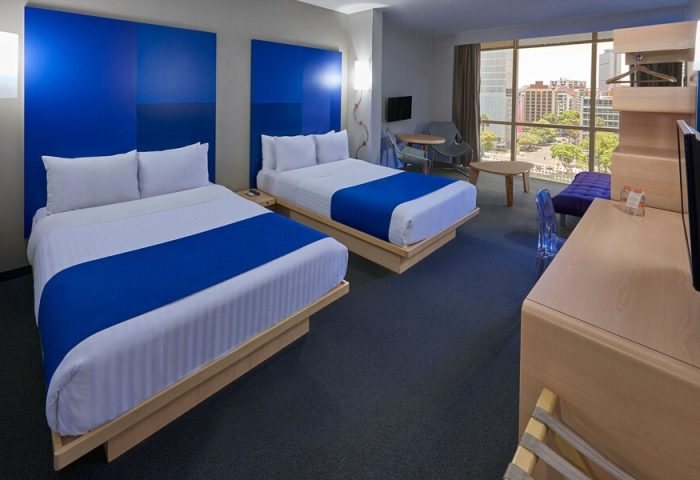 City Express Plus by Marriott Ciudad de Mexico Reforma El Angel — Guest room