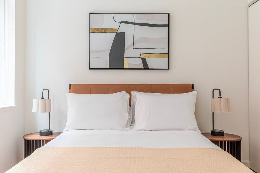 City Hall Park New York City New York — Guest room