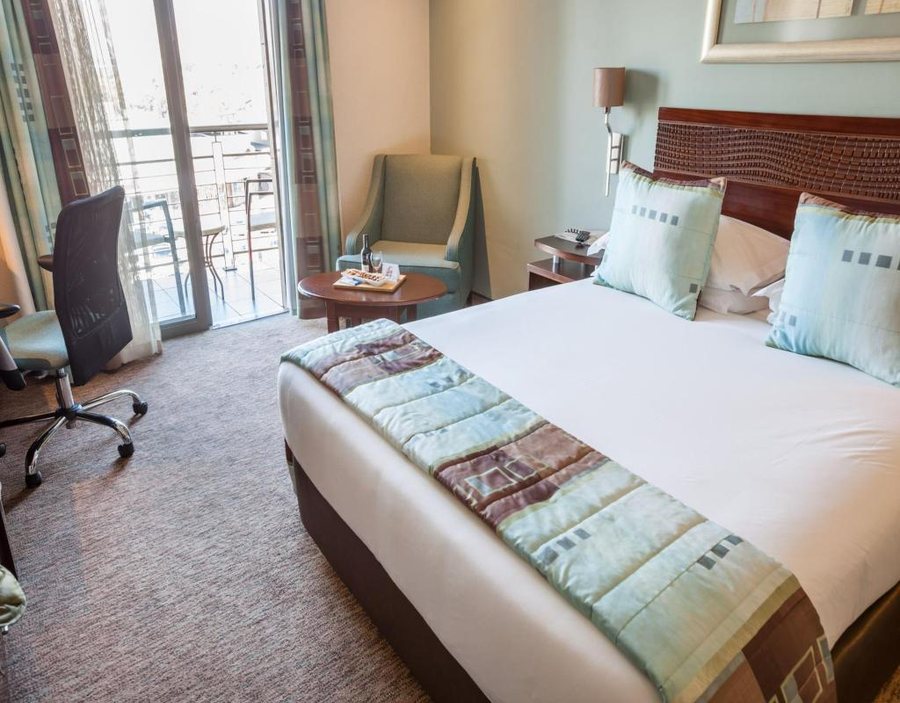 City Lodge Hotel Lynnwood — Guest room