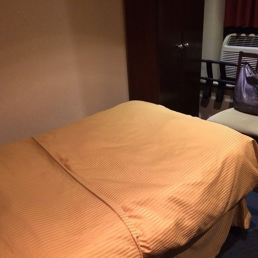 Clarion Hotel Park Avenue New York City New York — Guest room