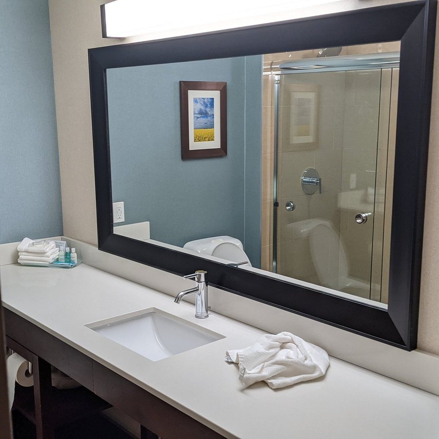 Clarion Suites — Bathroom