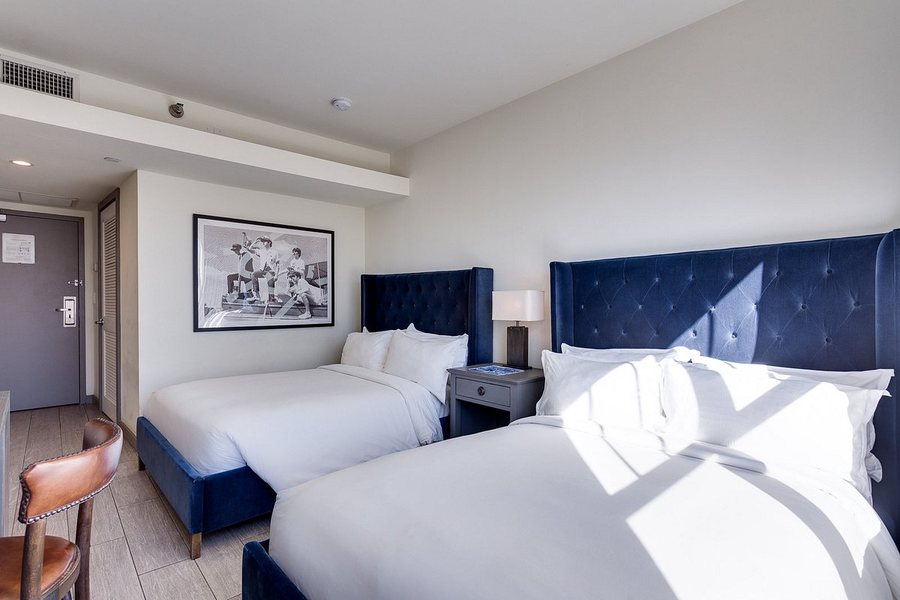 Clinton Hotel South Beach Miami Beach Florida — Guest room