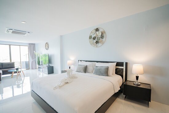 Club Bamboo Boutique Patong Beach Resort — Guest room