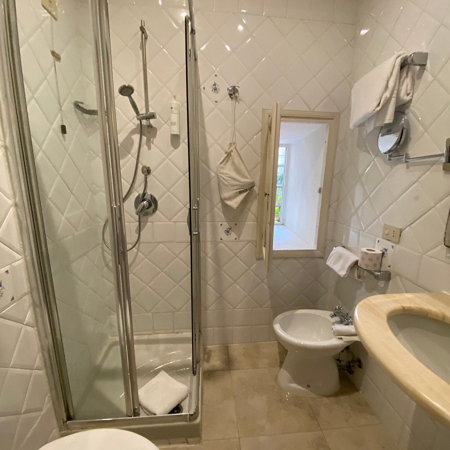 Club Hotel Cortina — Bathroom
