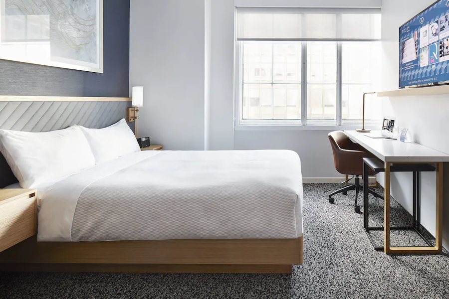 Club Quarters Hotel In Washington DC — Guest room