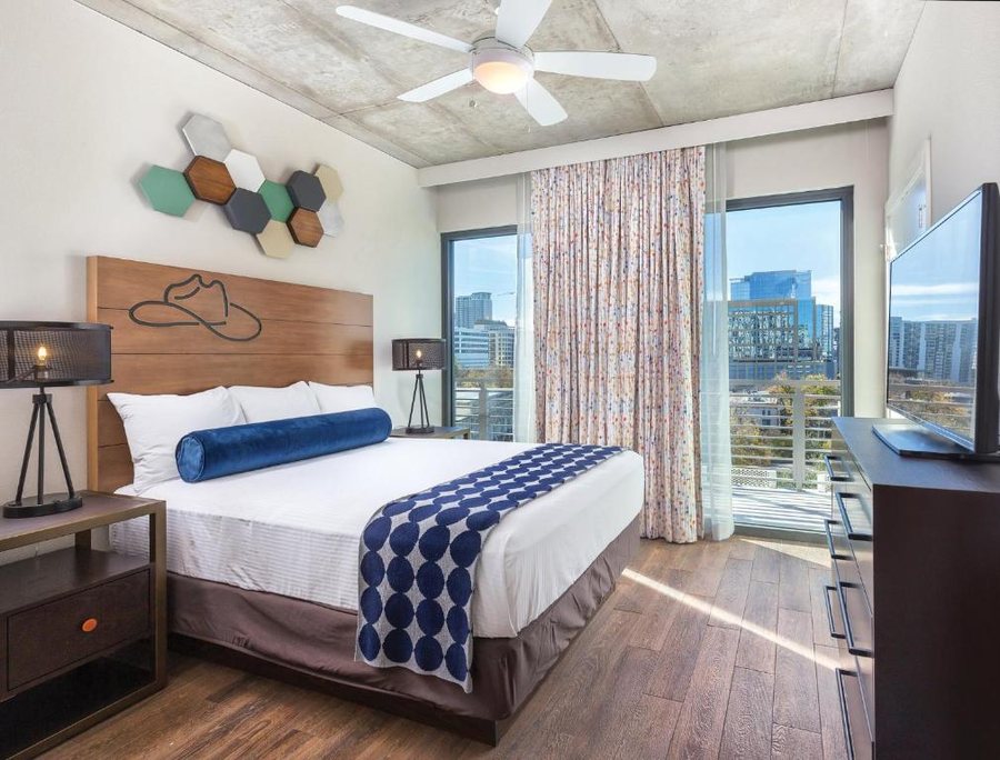 Club Wyndham Austin — Guest room