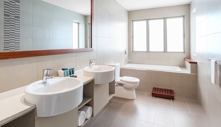 Club Wyndham Denarau Island Trademark Collection by Wyndham — Bathroom
