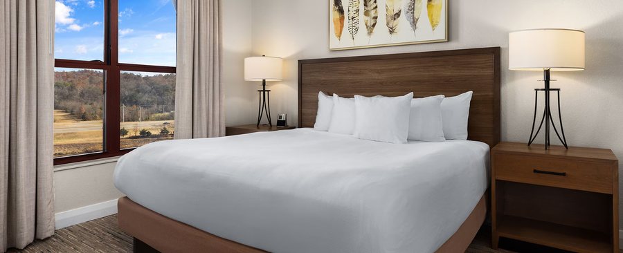Club Wyndham Great Smokies Lodge — Guest room