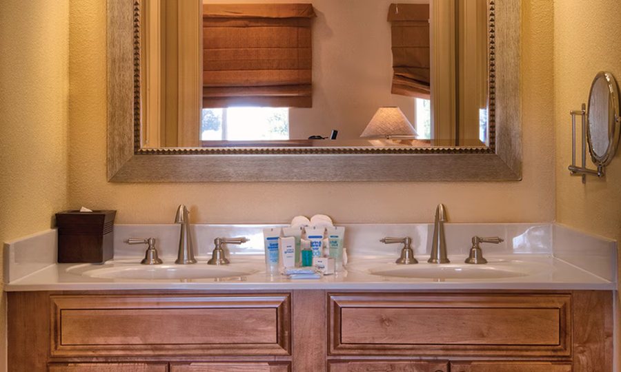 Club Wyndham Mountain Vista — Bathroom