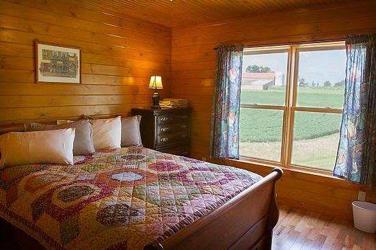 Cobtree Vacation Rental Homes — Guest room