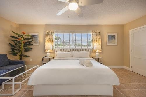 Coconut Bay Resort — Guest room