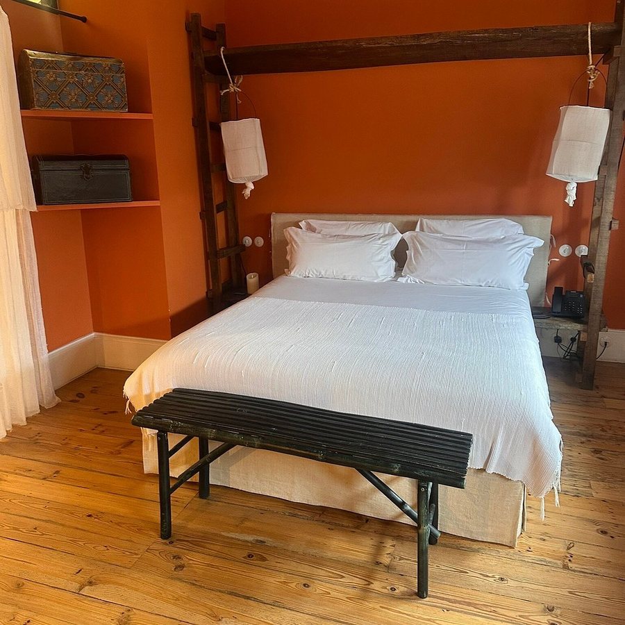 Cocorico Hotel Restaurant — Guest room