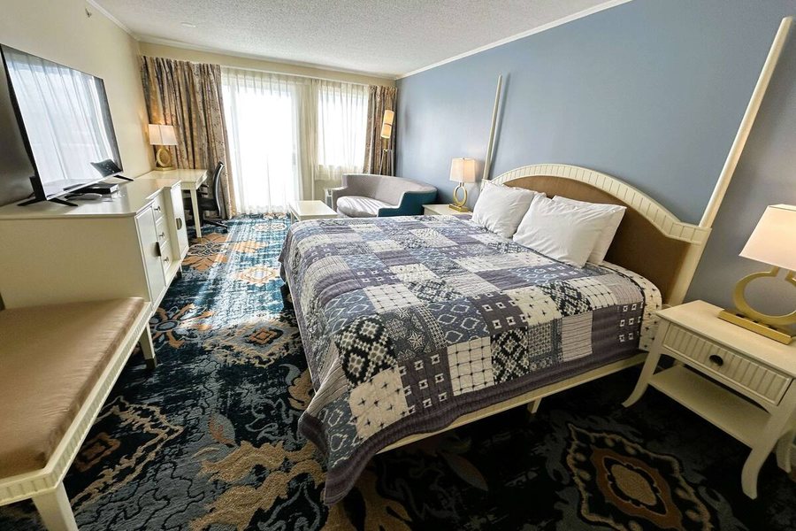 Cod Cove Inn BW Signature Collection Edgecomb Maine — Guest room