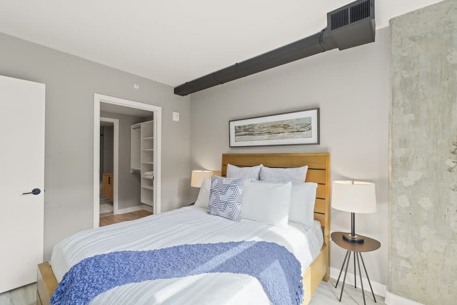 Coda On Half A Placemakr Experience Washington DC District of Columbia — Guest room