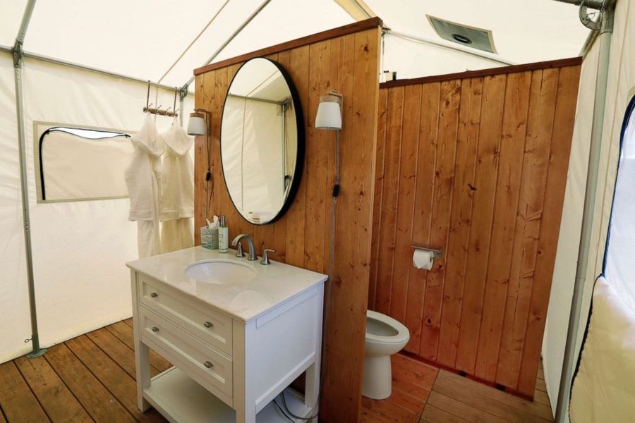 Collective Retreats Governors Island New York City New York — Bathroom
