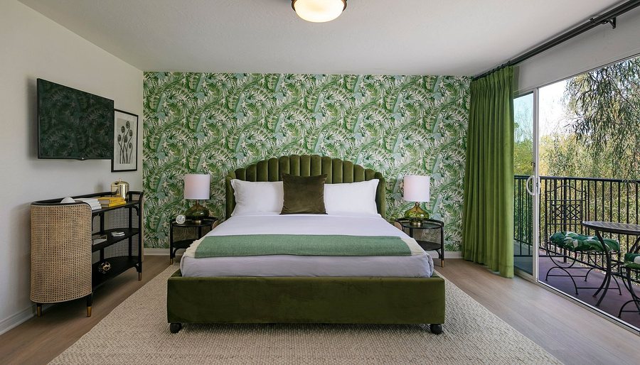 Colony Palms Hotel — Guest room