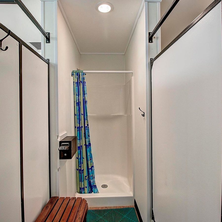 Columbia Falls Rv Park — Bathroom