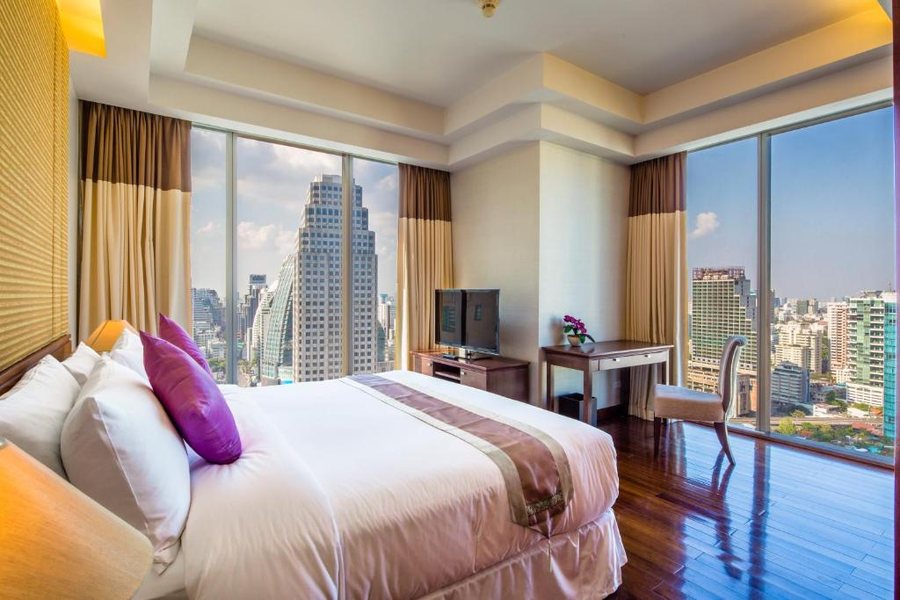 Column Bangkok Hotel — Guest room