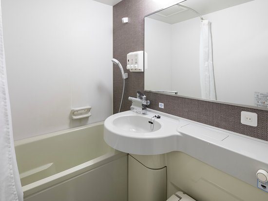 Comfort Hotel Tokyo Higashi Nihonbashi — Bathroom