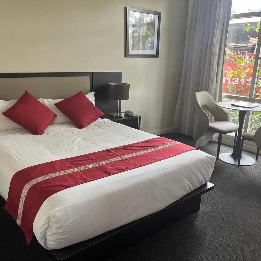 Comfort Inn Botanical — Guest room