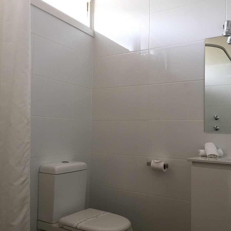 Comfort Inn Flinders On Main — Bathroom