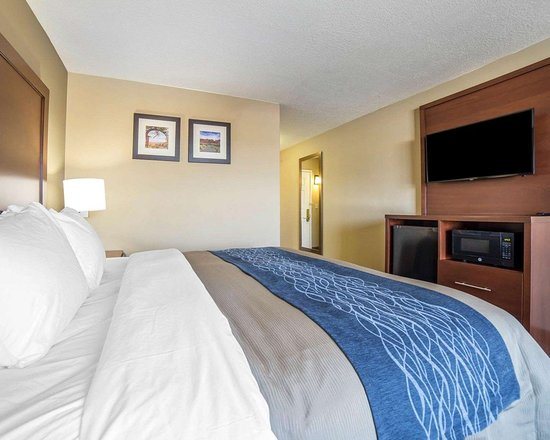 Comfort Inn Saint George North — Guest room