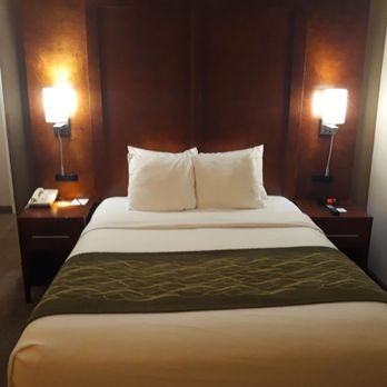Comfort Inn Trolley Square — Guest room