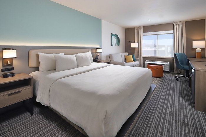Comfort Suites At Tucson Mall — Guest room