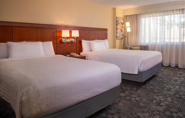Comfort Suites University Research Park — Guest room