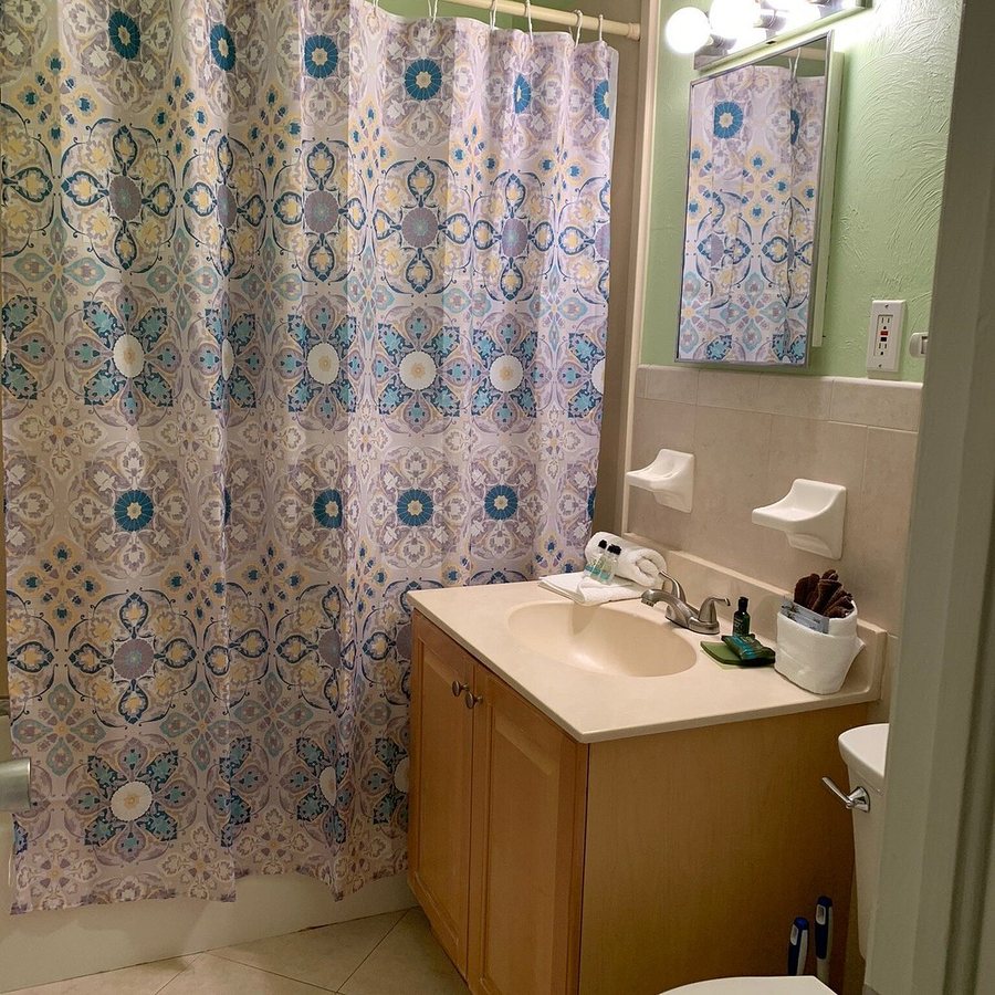 Conclare Aman s Beach Resort — Bathroom