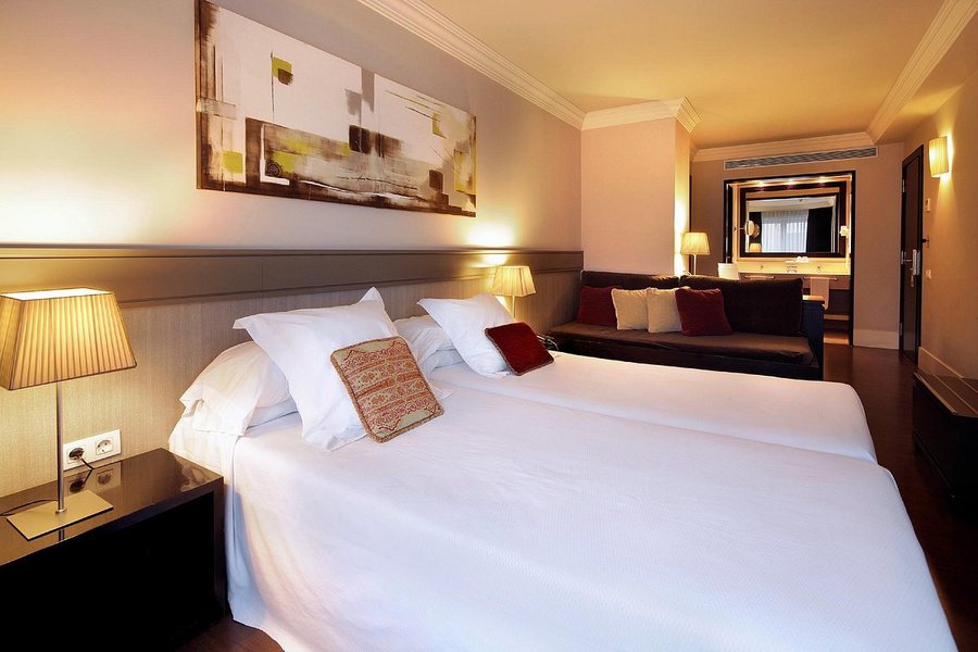 Condado Hotel Barcelona Barcelona Catalonia — Guest room