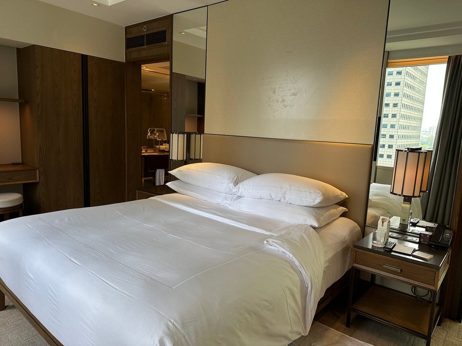 Conrad Singapore Marina Bay — Guest room