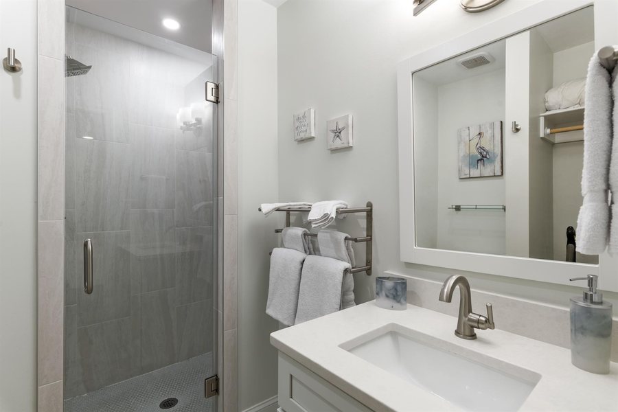 Coral Reef Club — Bathroom