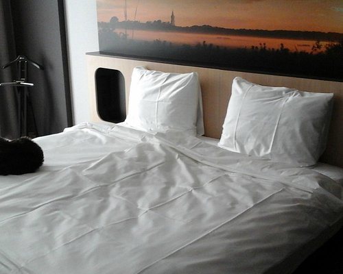 Corendon Amsterdam New West a Tribute Portfolio Hotel — Guest room