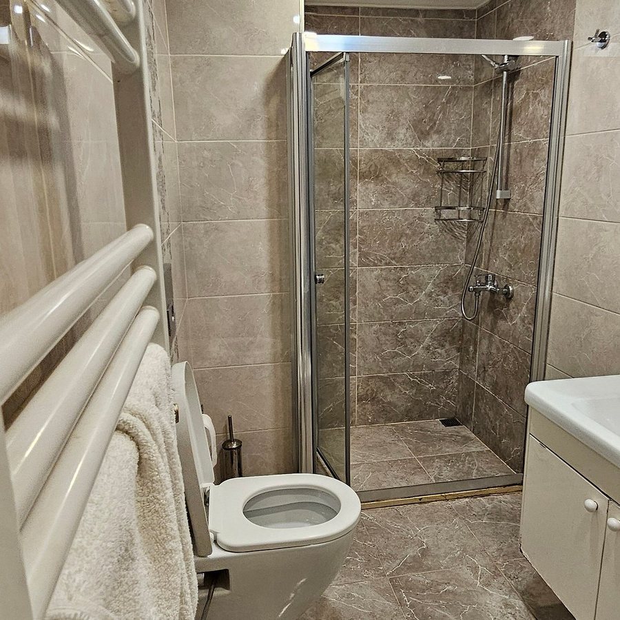 Corner Hotel Istanbul — Bathroom