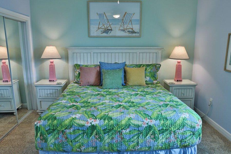 Cornerstone Beach Resort — Guest room