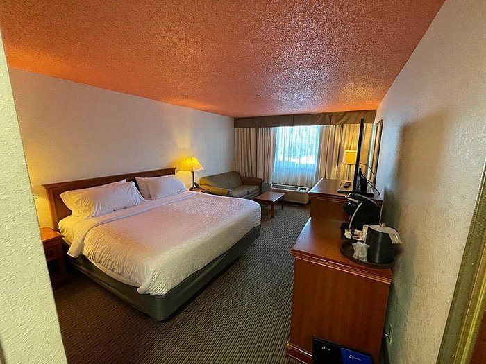 Cortina Inn Rutland Killington — Guest room
