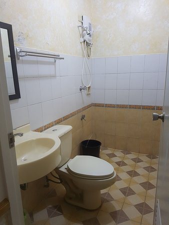 Costa Palmera Resort — Bathroom