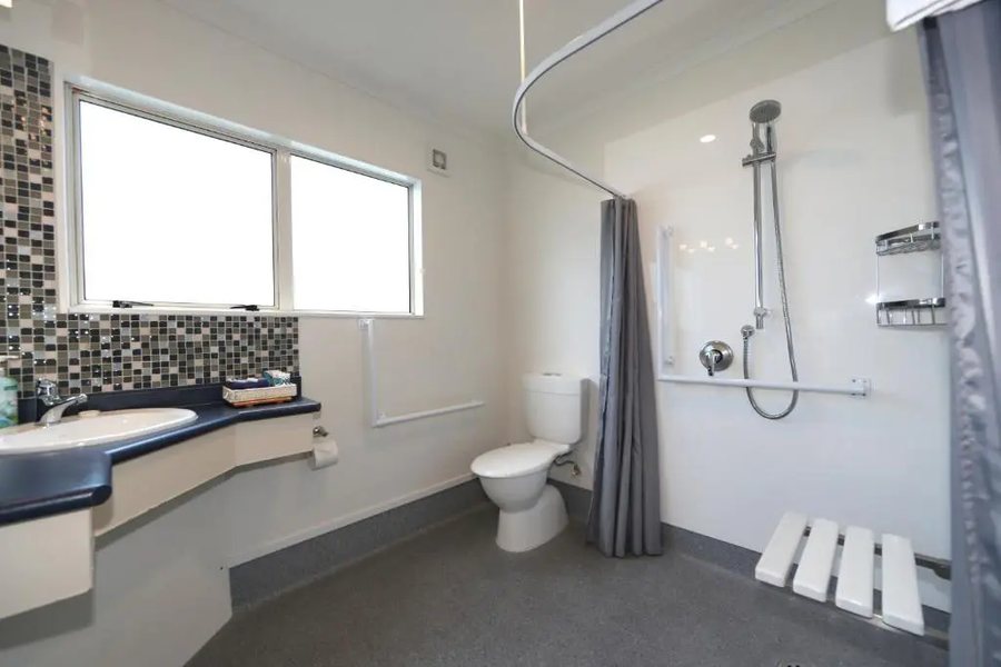 Cottages on St Andrews — Bathroom