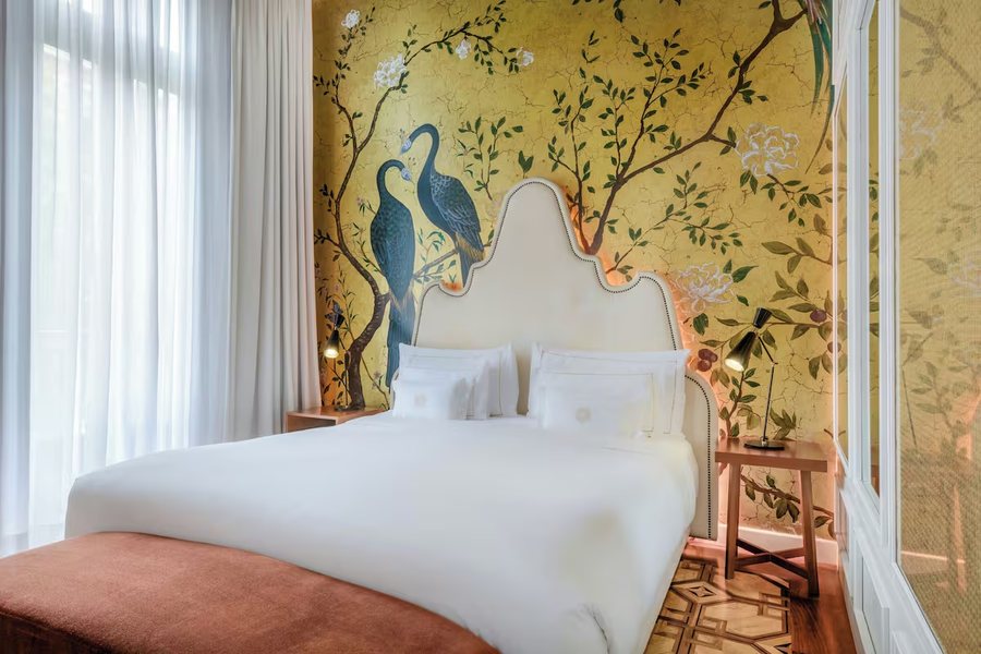 Cotton House Hotel Autograph Collection Barcelona Catalonia — Guest room